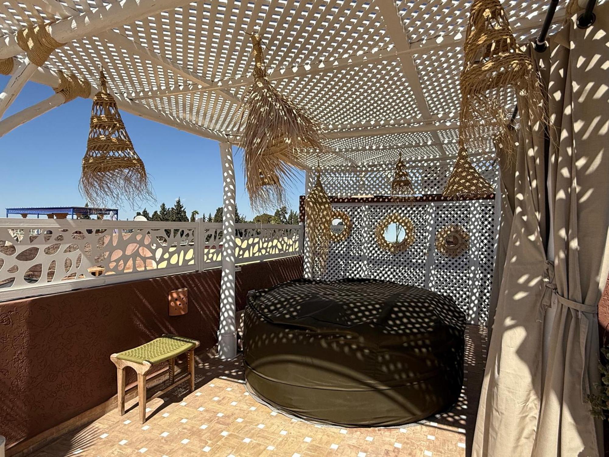 "Le 21", Exclusive Luxury Duplex 400M From Jemaa El Fna Place -Hammam-Jacuzzi-Koutoubia View-Roof Terrace -Speed Wifi マラケシュ エクステリア 写真